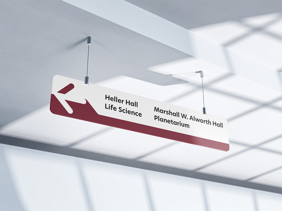 Maroon_Sign